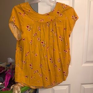 Womens size lg St John’s Bay blouse